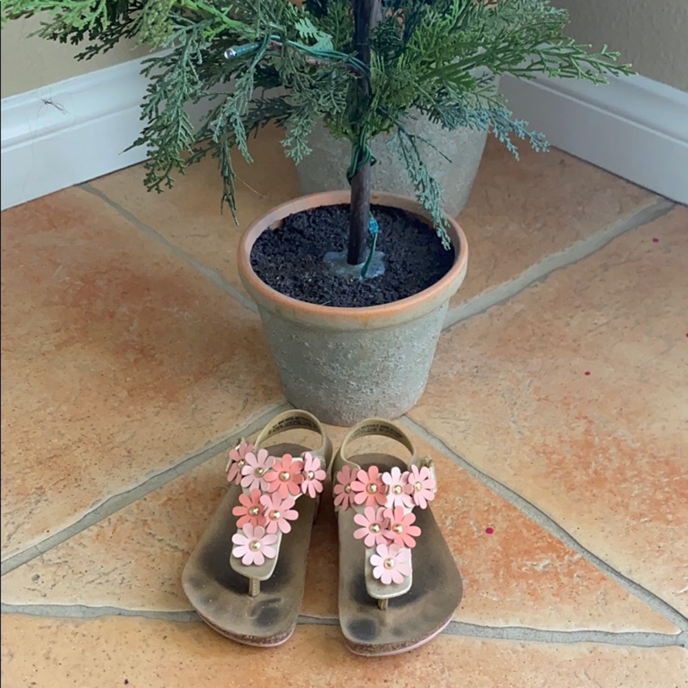 MAGGIE & ZOE cork floral pink sandals for toddler girls